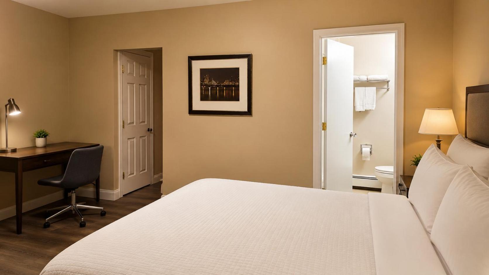 Superior King Room