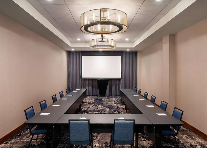 Homewood Suites By Hilton Boston Seaport District