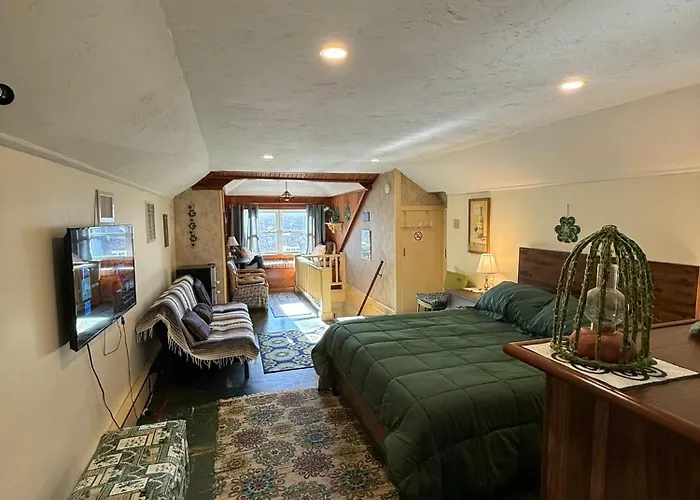 Natalie House